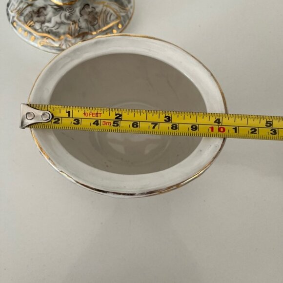 VINTAGE Pereiras Valado Porcelain Covered Oval Dish Cherubs Gold Trim Portugal - Picture 11 of 13